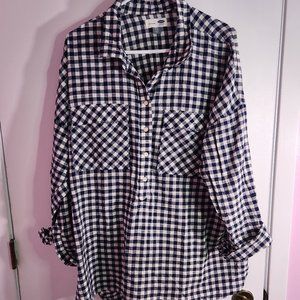Blue and white checked boyfriend style 1/2 button up blouse